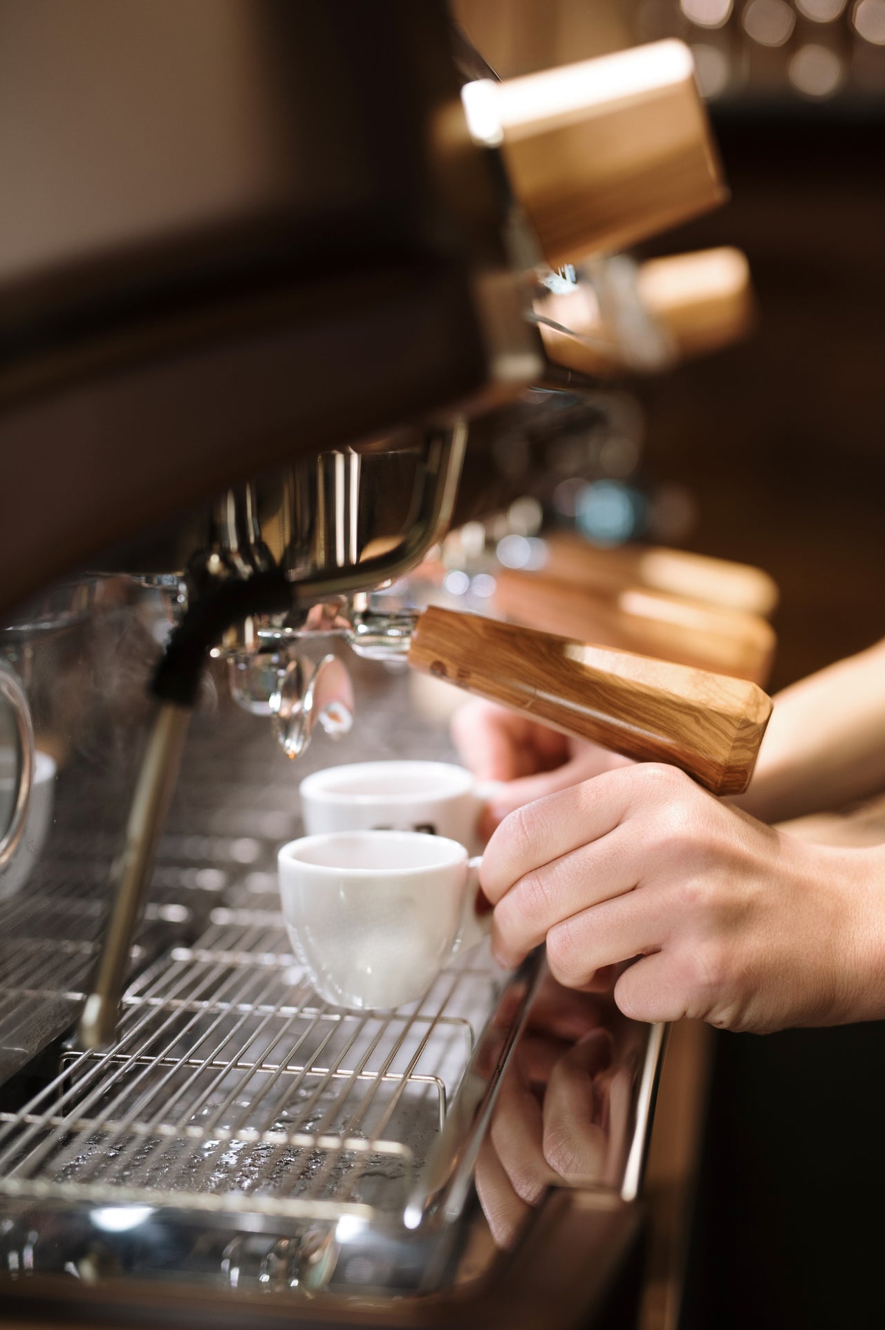 Choosing a Commercial Barista Espresso Machine for Your Café or coffee shop